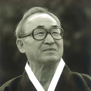 Ko Un