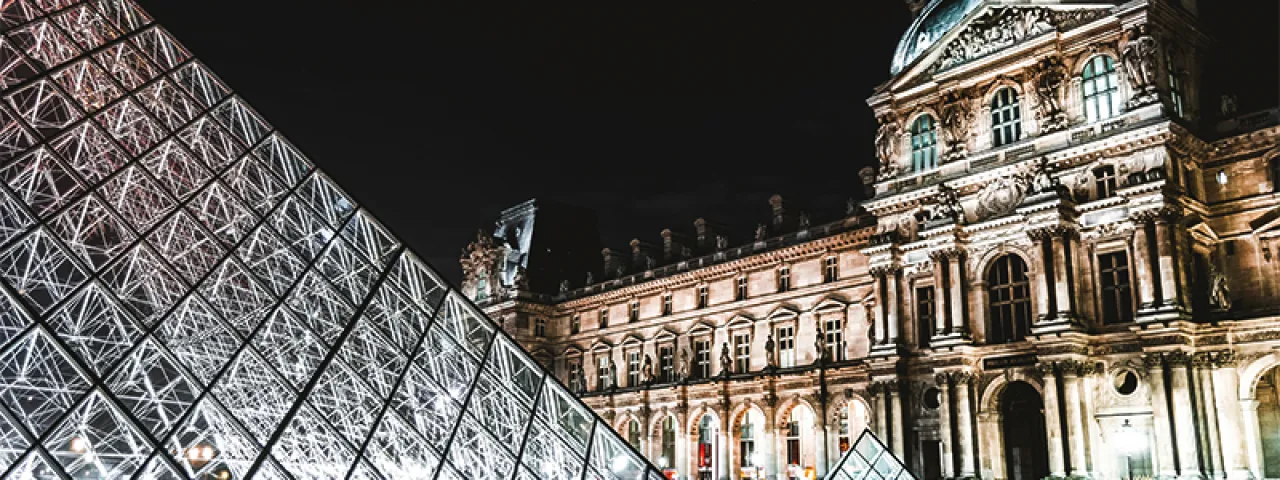Photo of the Louvre in Paris
