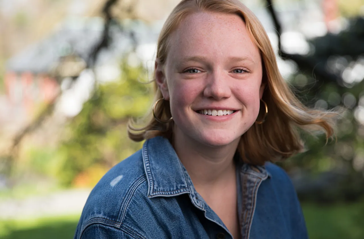 Student athlete Emma Seymour '19