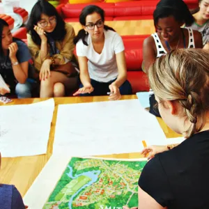 New Smith students gather around a campus map