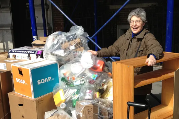 Jacquelyn Ottman discovers a bookcase in the trash