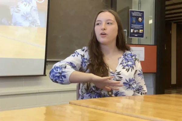 Alussa Cassity '20 does a mock media interview about climate change