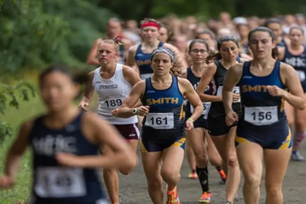 Smith students running track