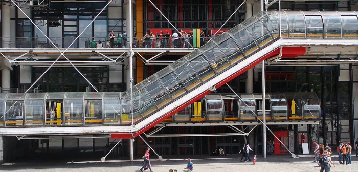 Beaubourg escalator